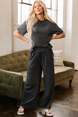 Ensemble t-shirt à col rond et pantalon ample *-A WOMAN WE LOVE