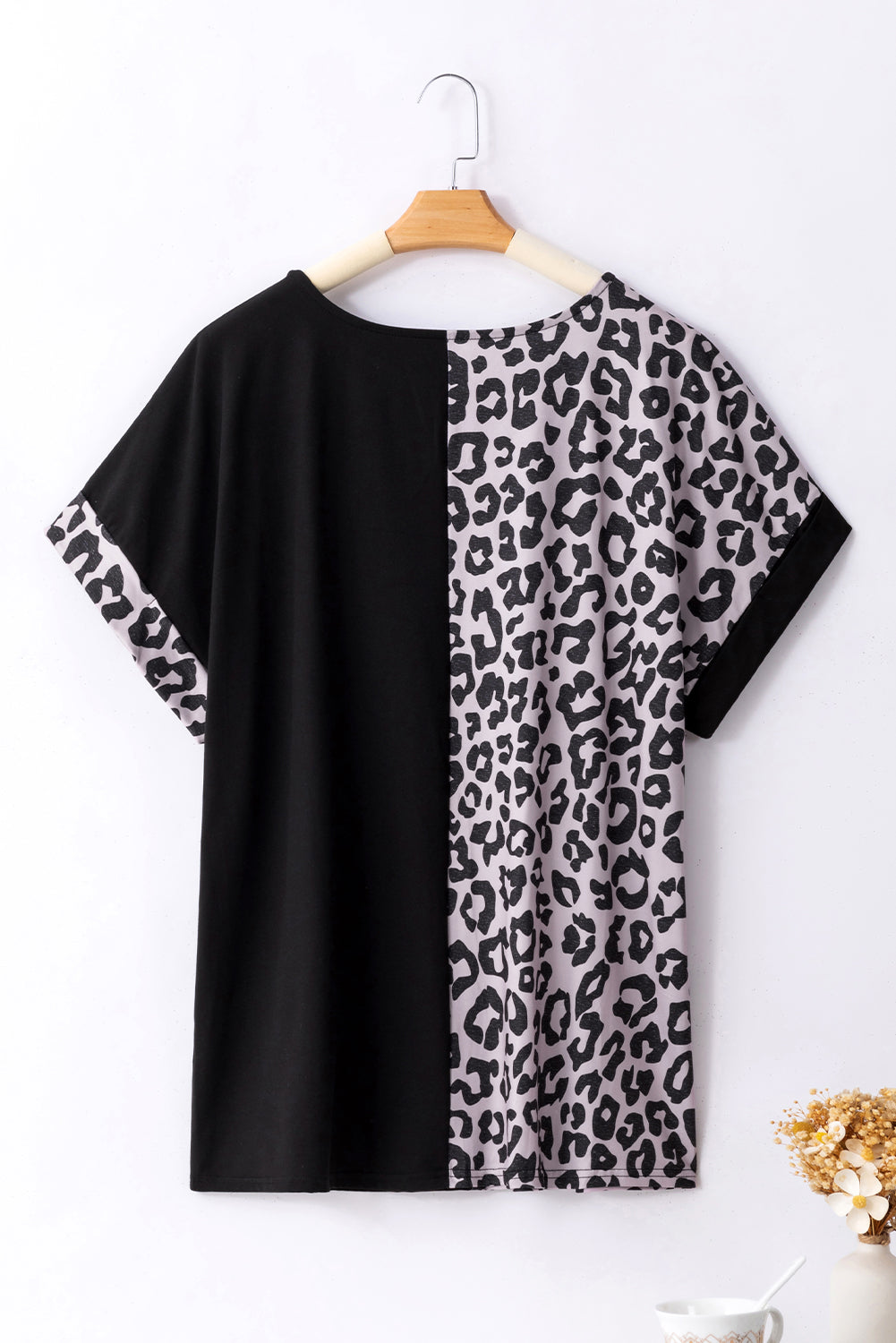 Camiseta de talla grande de mosaico de leopardo negro de leopardo