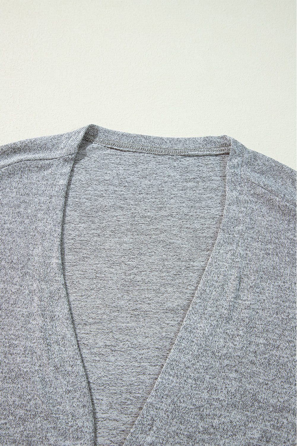 Cardigan léger ouvert sur le devant de couleur unie à taille haute-A WOMAN WE LOVE