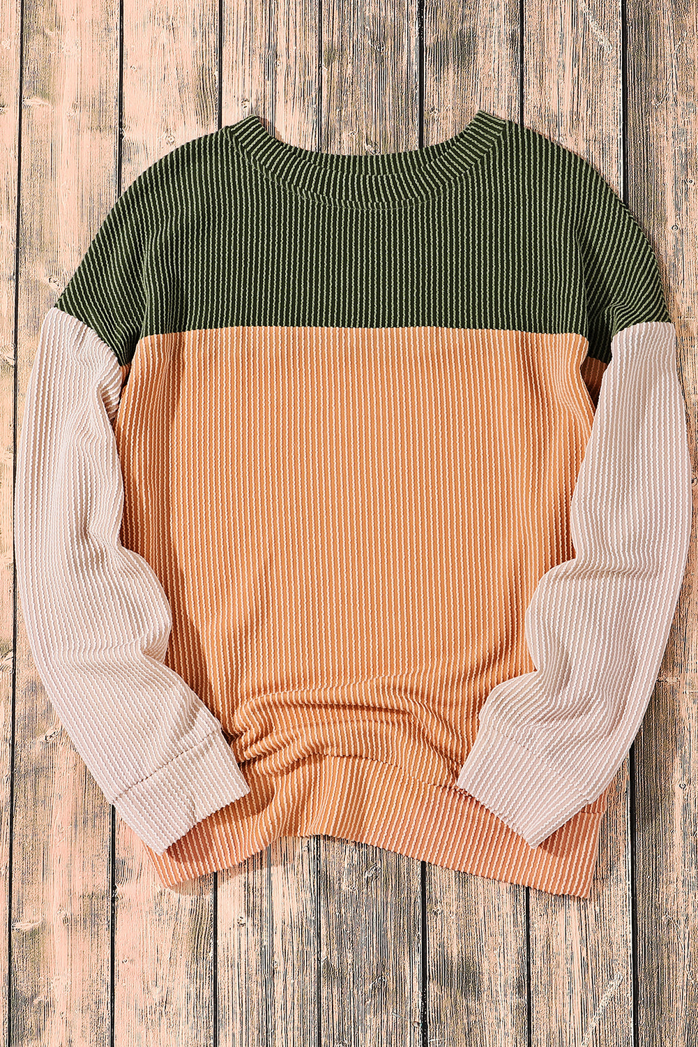 Highly ribbed with long sleeves *