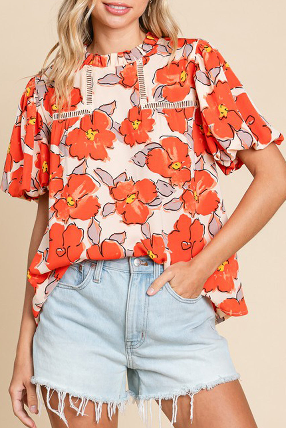 Orange loose sleeve blouse and flying collar and floral pattern