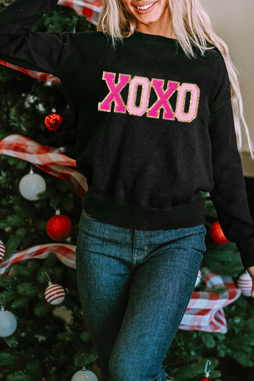 Pull décontracté à col rond imprimé pailleté XOXO noir