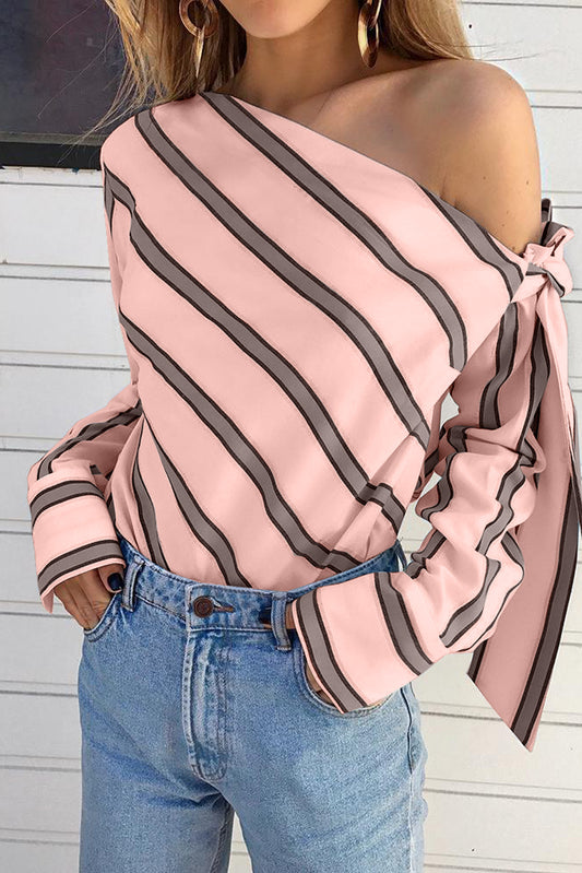 Blouse asymétrique rayée rose à épaules nouées