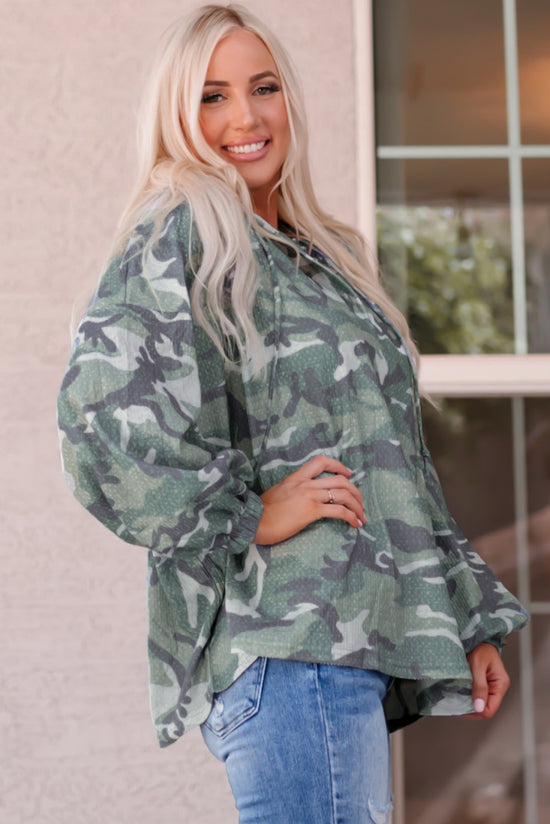 Oversize green hooded with long sleeve and camouflage print