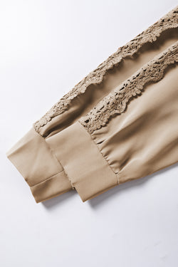 High at collar ras of the cut with crochet with light French beige lace