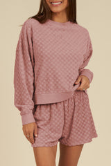 Ensemble haut à manches longues et short texturé à carreaux Blossom-A WOMAN WE LOVE