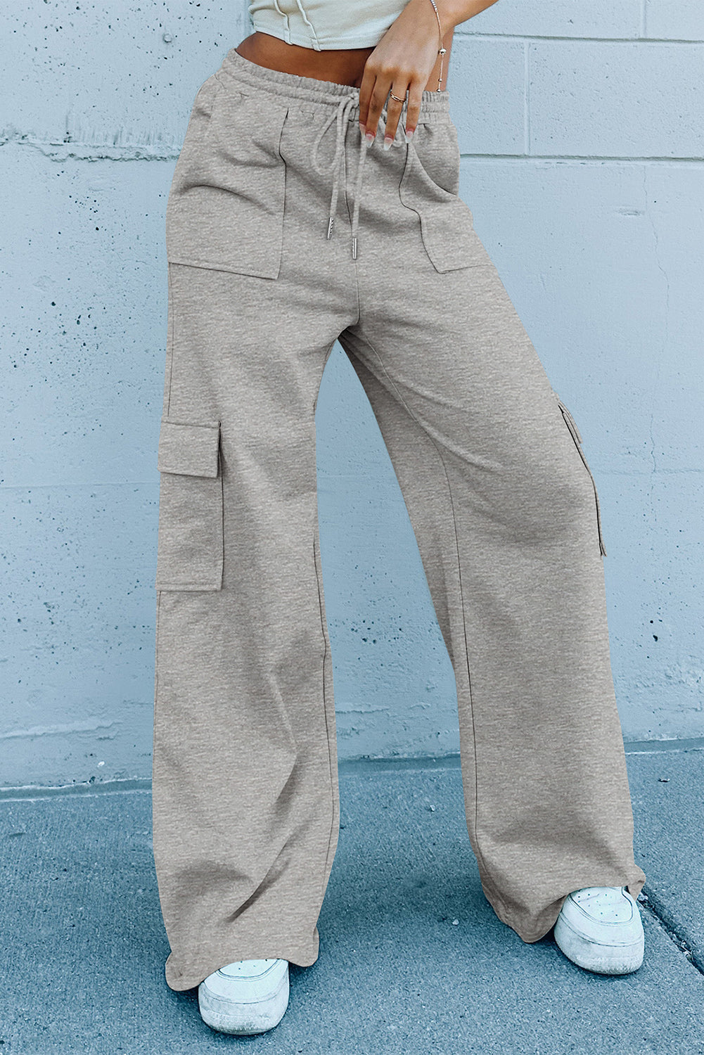 Pantalon d'entraînement à jambes larges et multi-poches à lacets taille haute gris clair