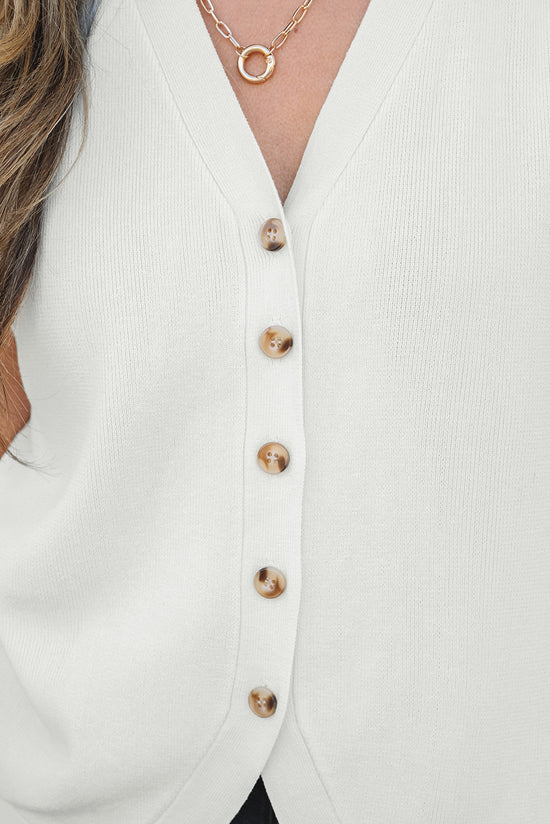 Gilet pull boutonné blanc à col en V