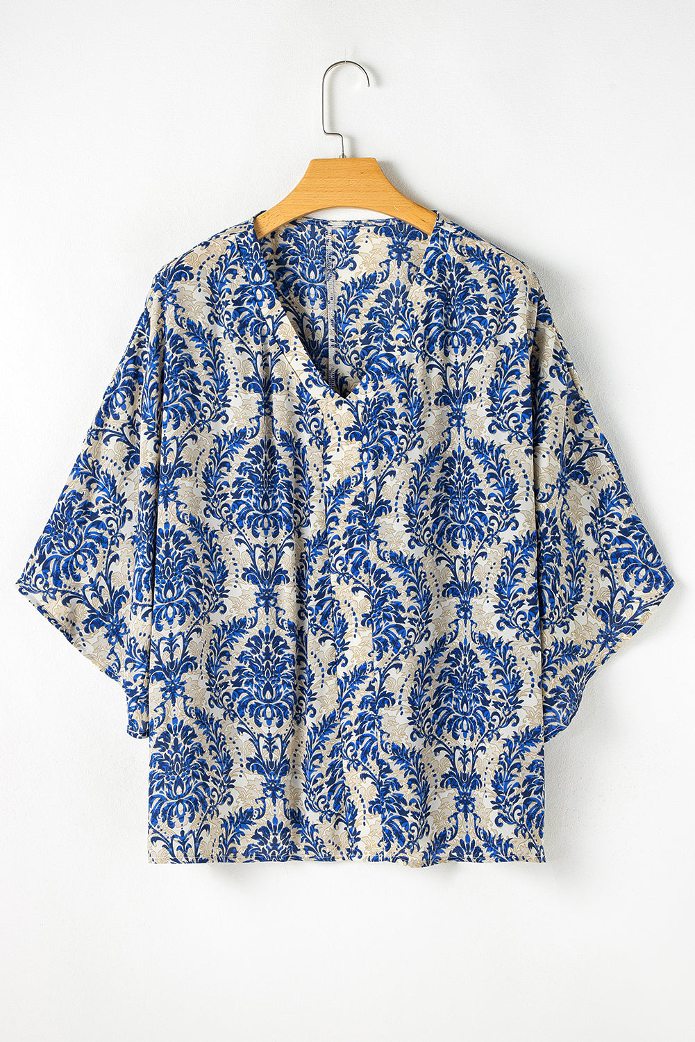 Plus Size Ethnic Print Loose Blouse with 3/4 Sleeves and V-Neck in Blue