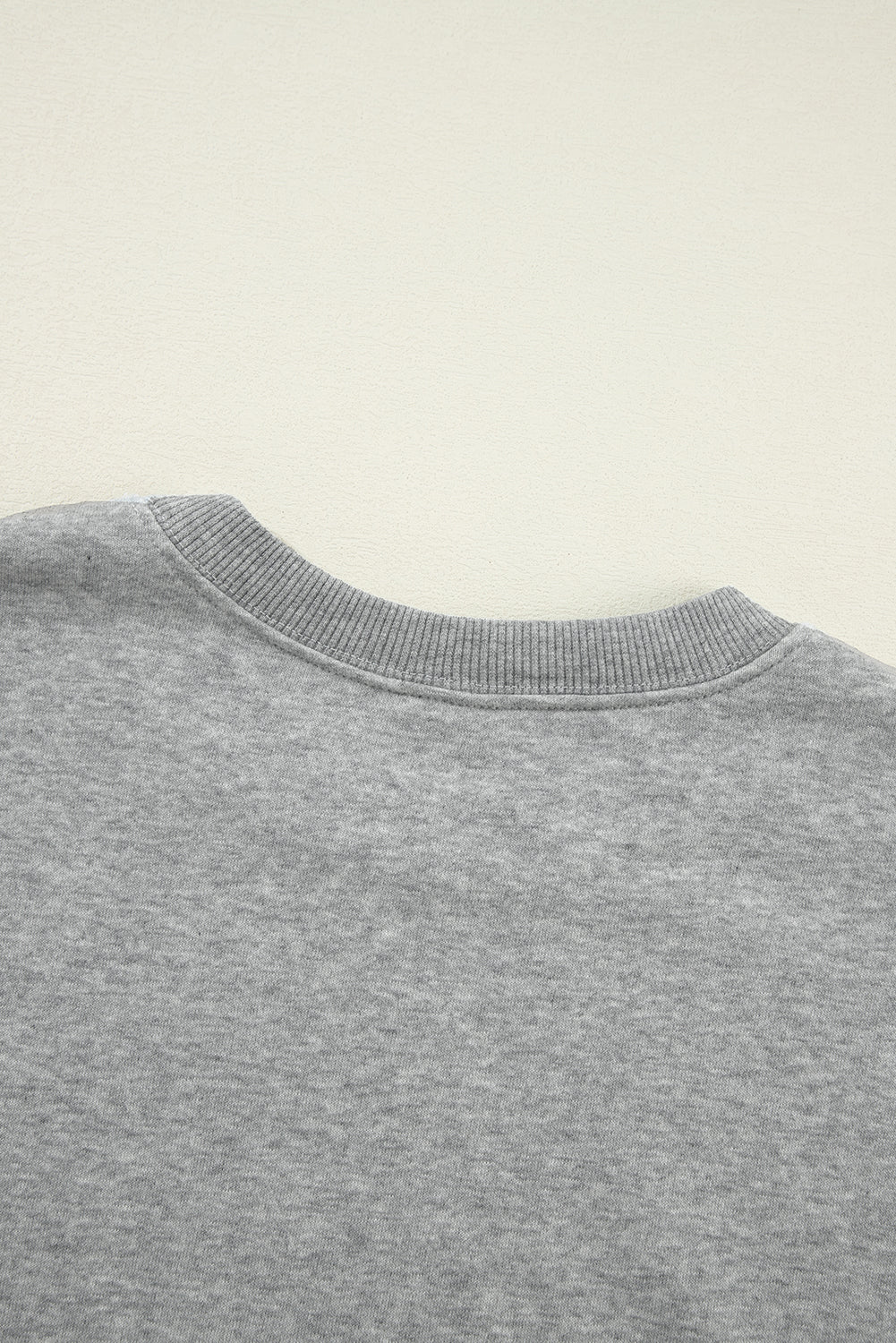 Grey Solid Classic Classic Pullover Felpa