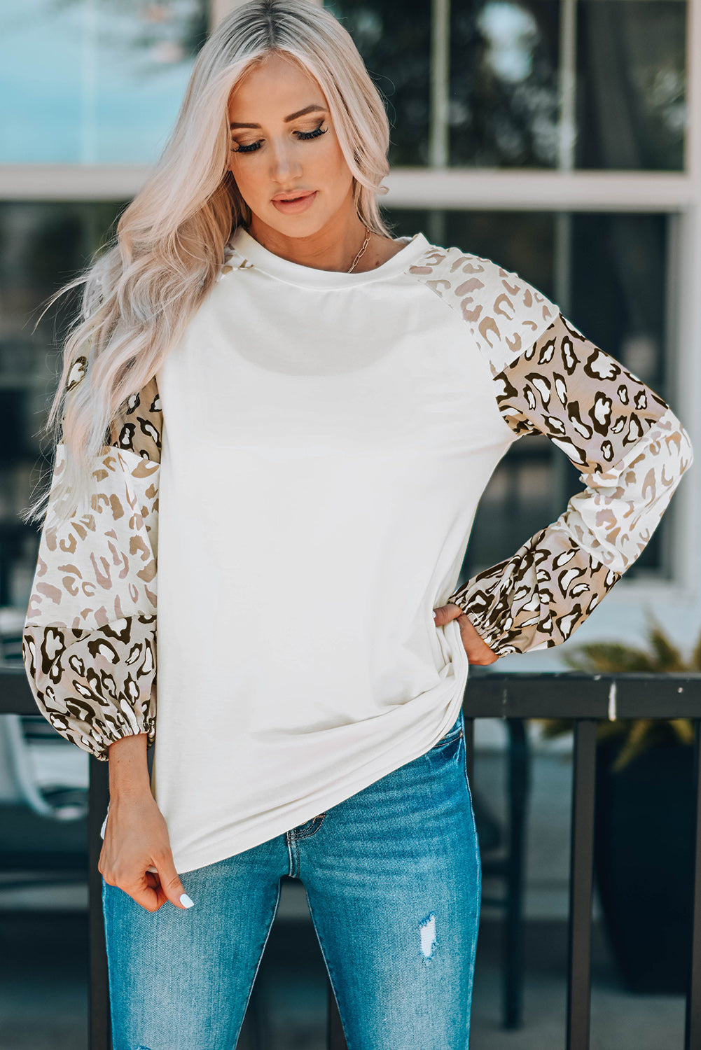 Leopard print beige puff sleeve top