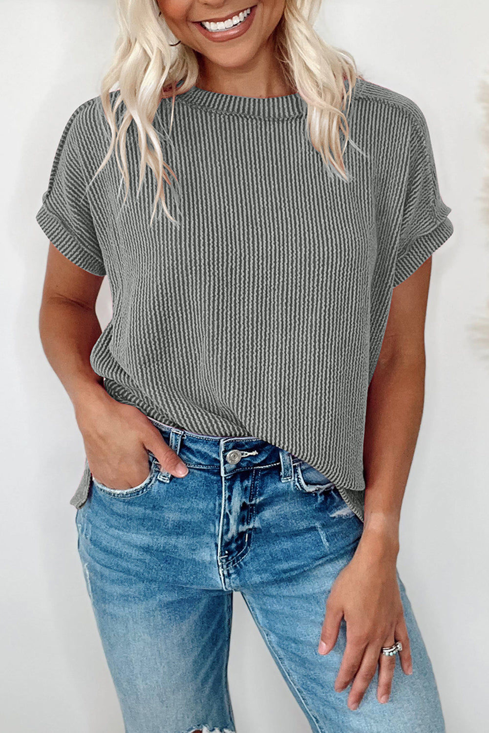 Medium gray t-shirt in textured knit *