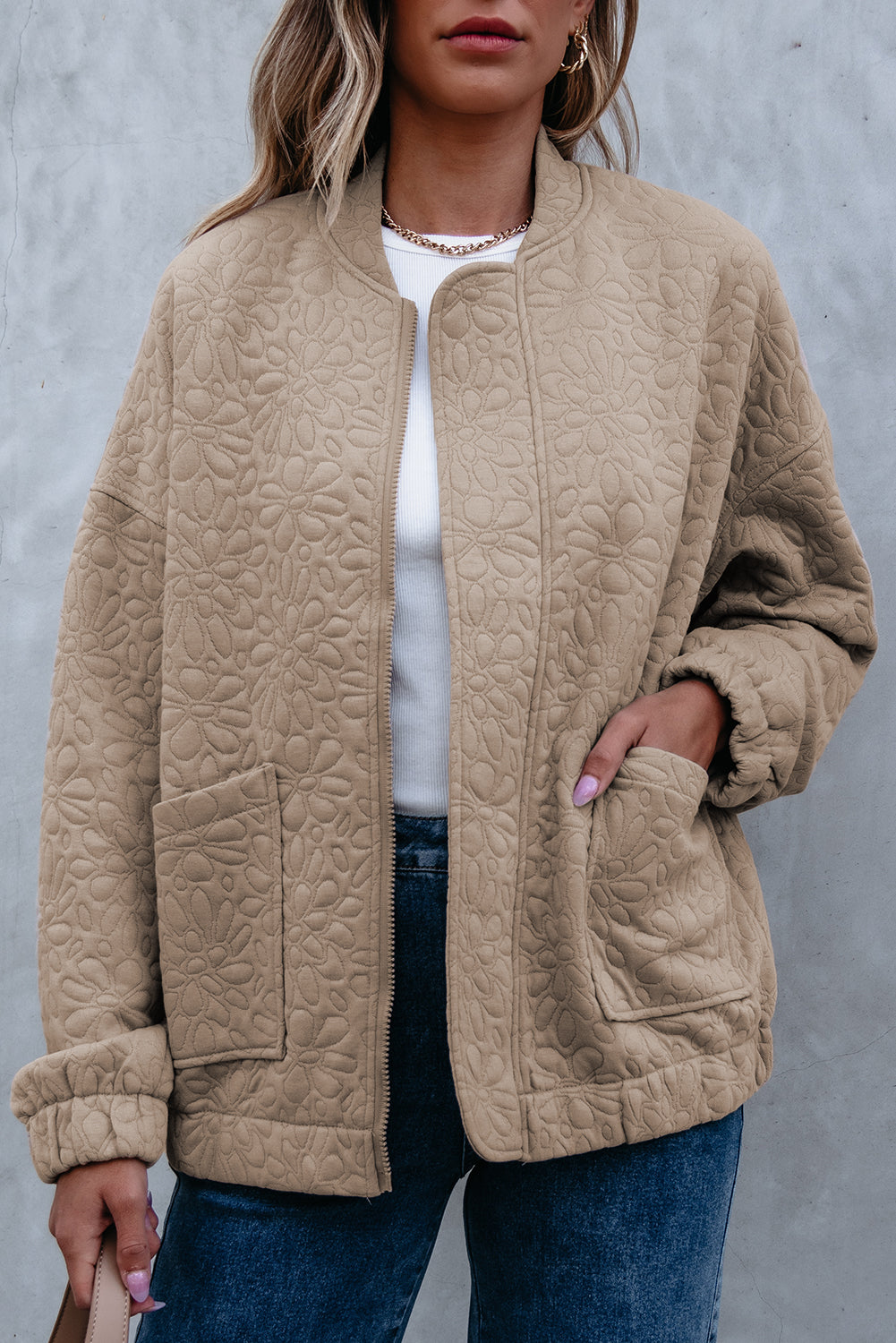 Veste matelassée à fleurs beige français clair