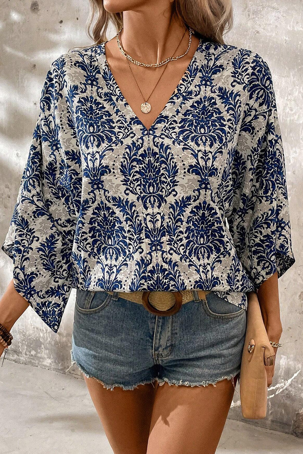 Blue Vintage Flower Árbol Flatina de cuello V BLUSE