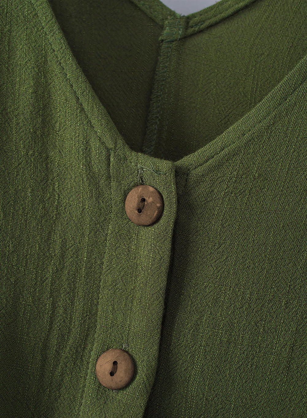 Bottone verde a V Neck Ganper con cintura