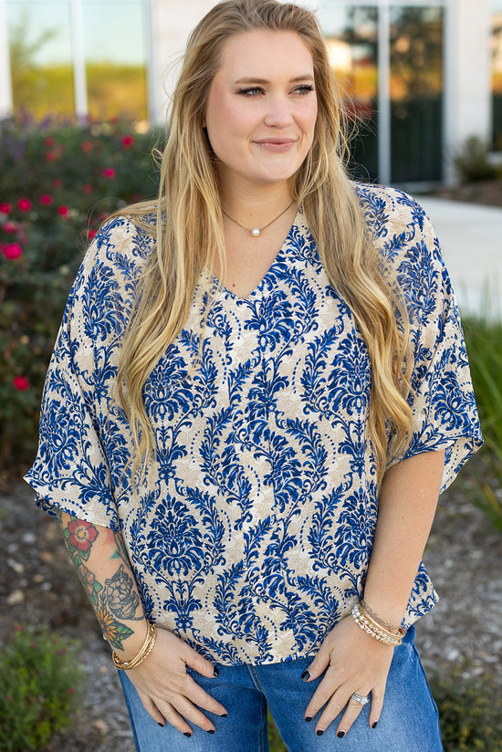 Plus Size Ethnic Print Loose Blouse with 3/4 Sleeves and V-Neck in Blue