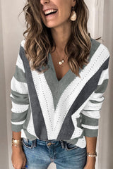 Pull en maille à col en V rayé gris