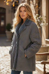 Veste vintage en peau retournée à col en fourrure – Shearling