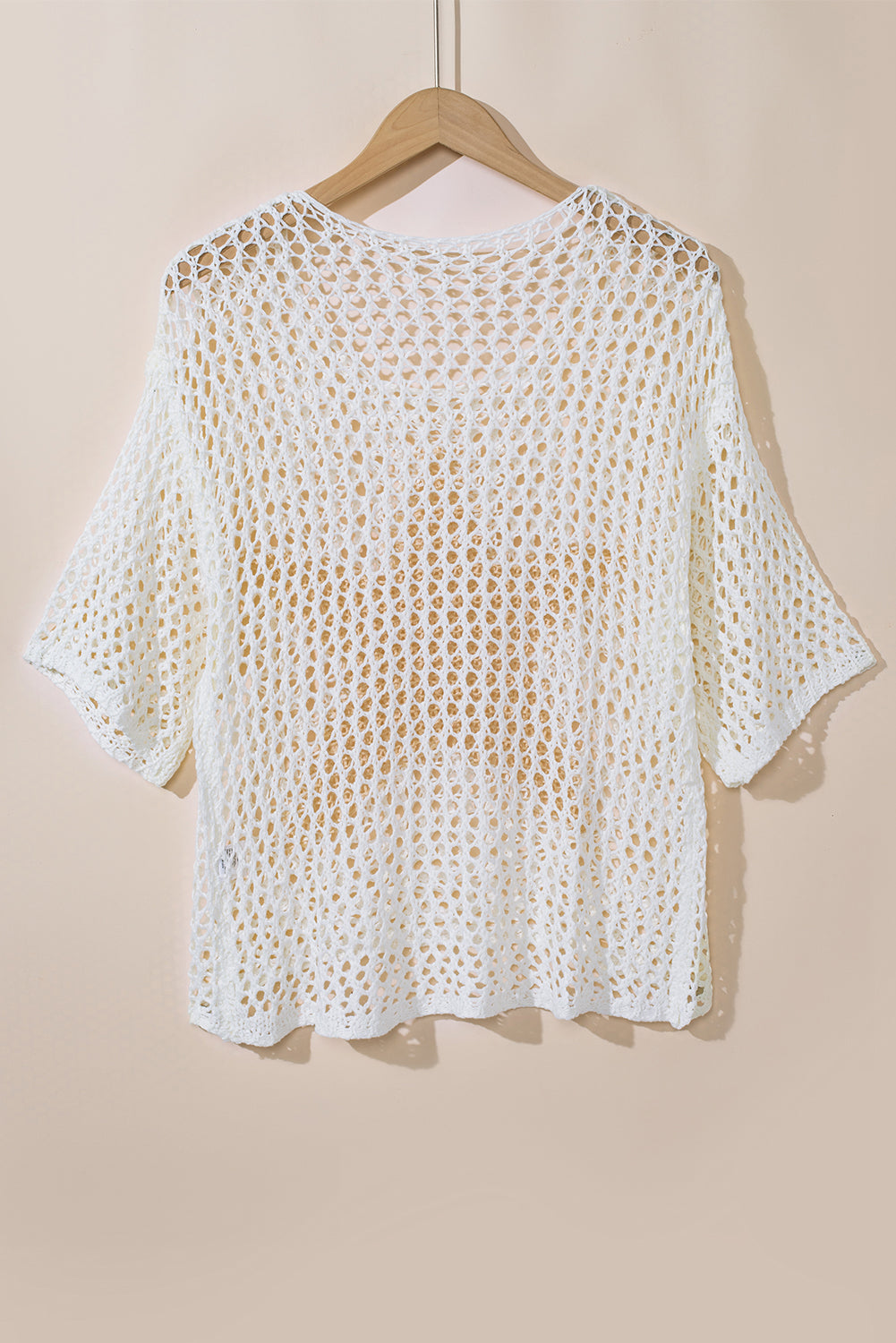 Haut pull d'été tricoté au crochet avec motif étoile blanche