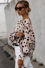 Blouse rose surdimensionnée à manches bouffantes et poignets à volants-A WOMAN WE LOVE