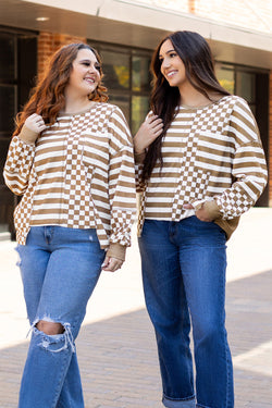 Blusa caqui con rayas y mangas de linterna *