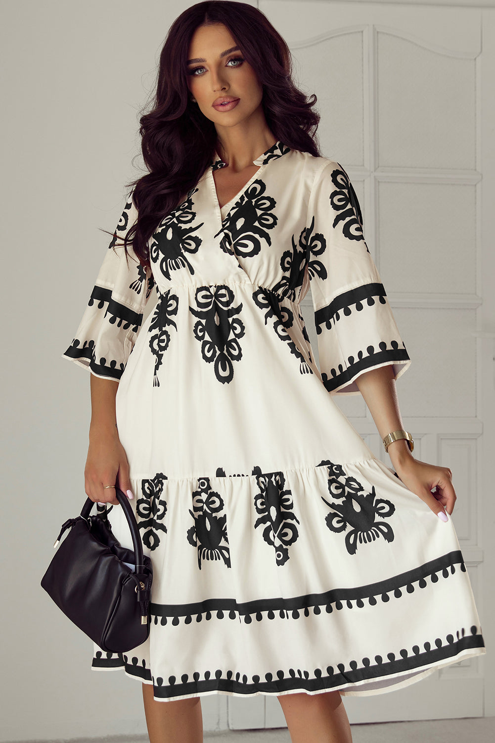 Beige loose midi dress with western geometric print and 3/4 sleeves