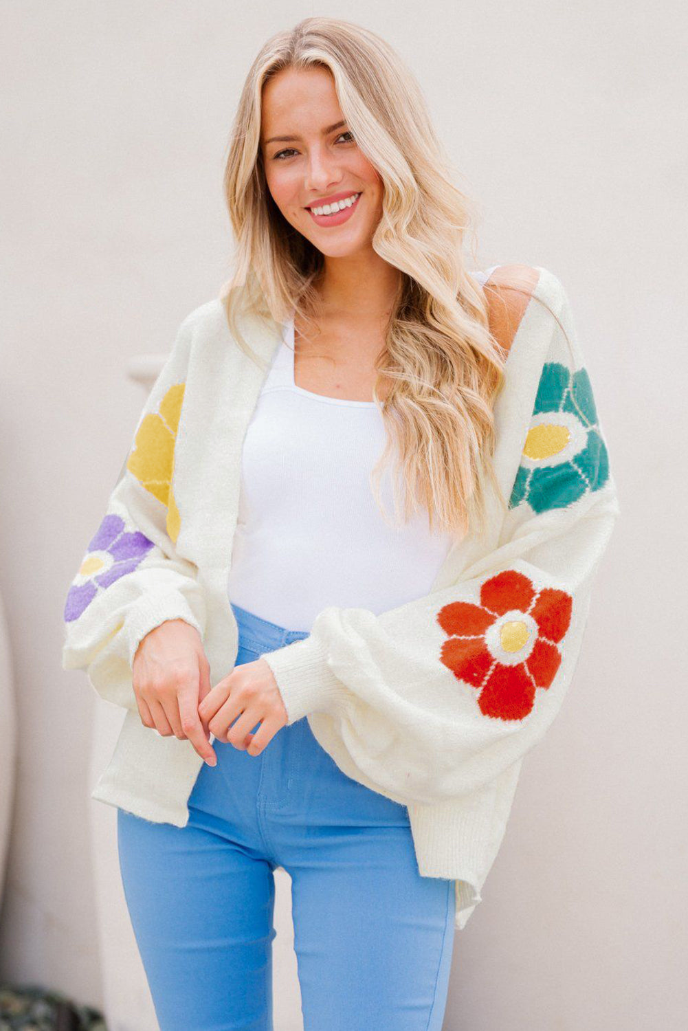 Open cardigan with bubble sleeves in white floral jacquard