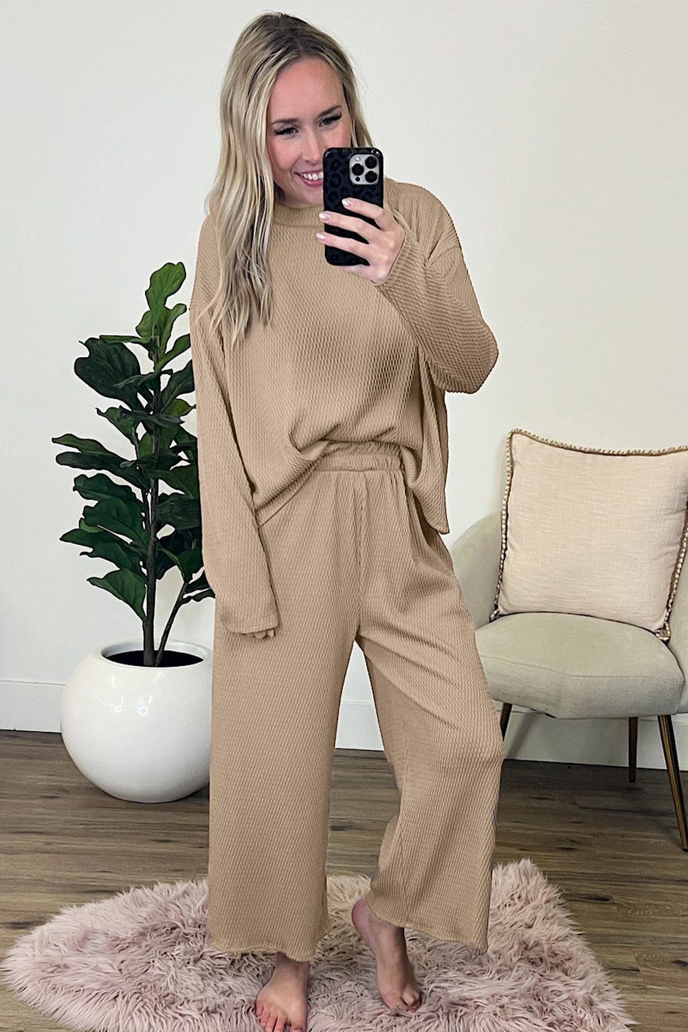 Rauchgrau lose strukturierter Pullover und Hosen -Outfit