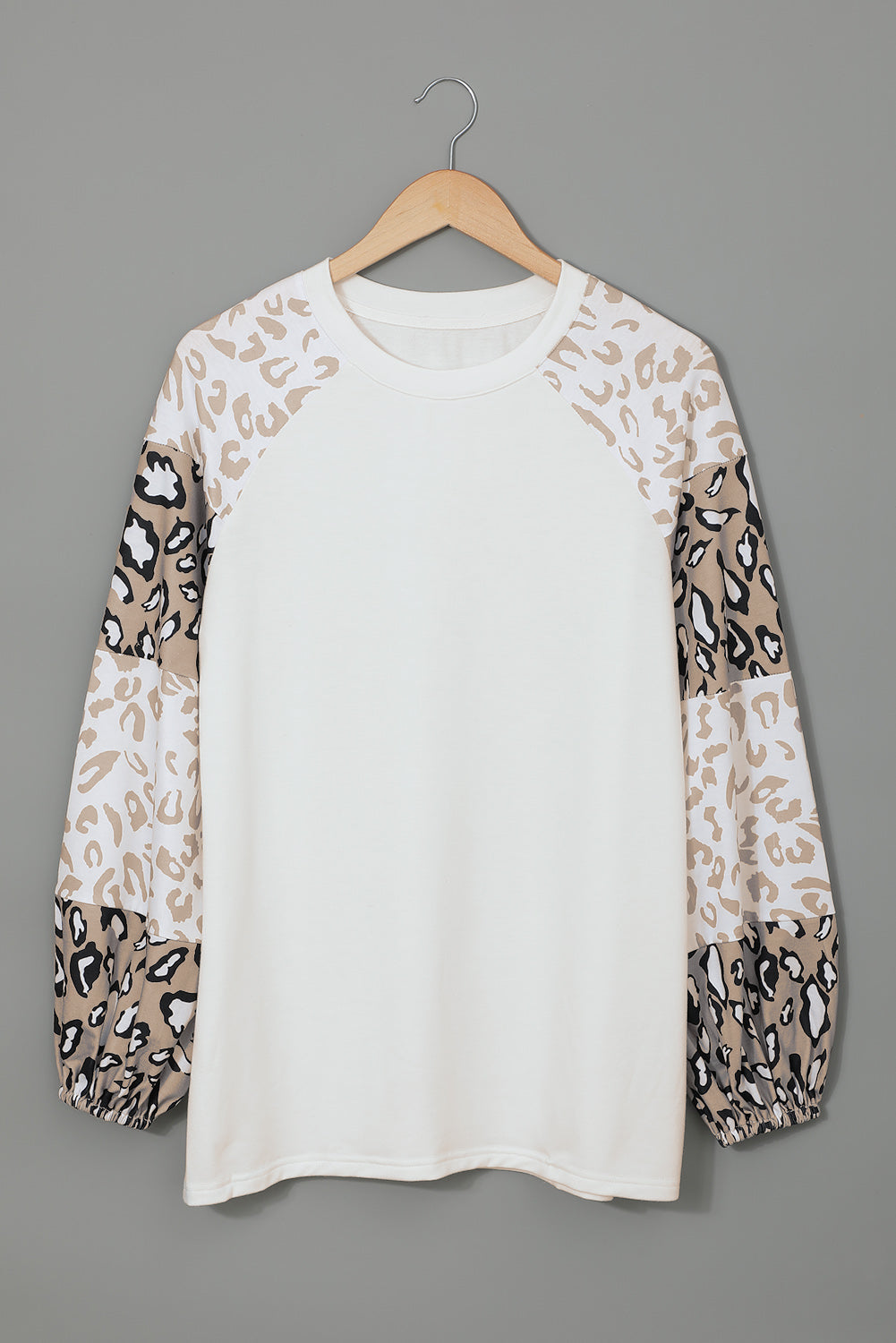 Leopard print beige puff sleeve top