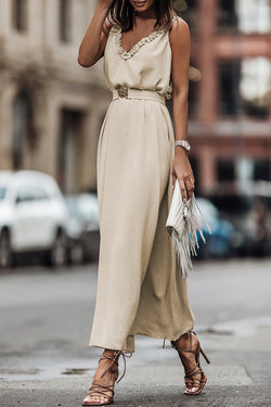 Vestido largo y columinado por collar y cinturón elástico de albaricoque