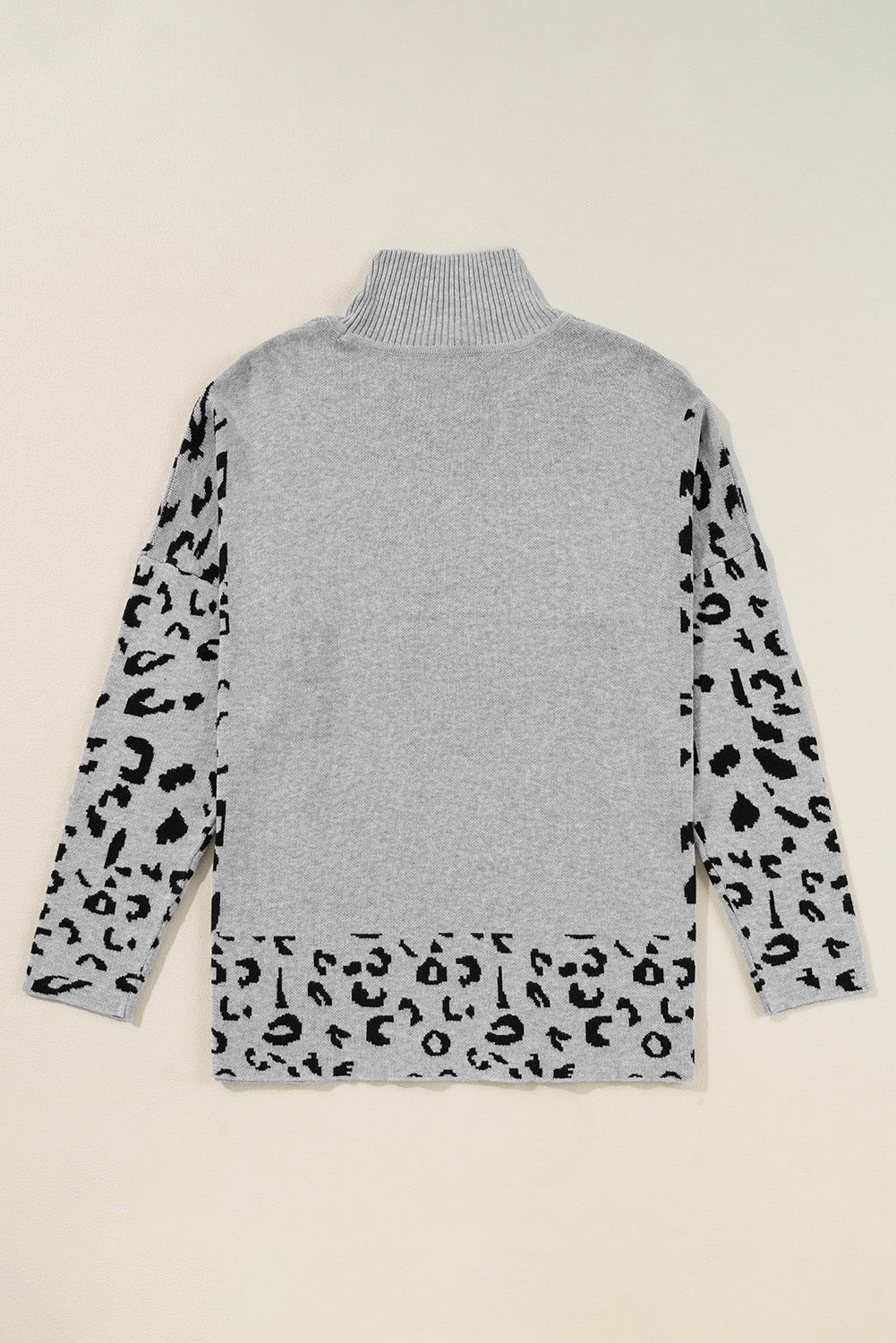 Uversize pulite gray leopard with upright collar *