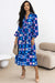 Robe mi-longue bleue à fleurs et manches paysannes à volants et volants