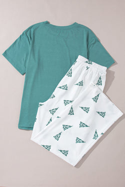 Relaxation set with t-shirt and pants *