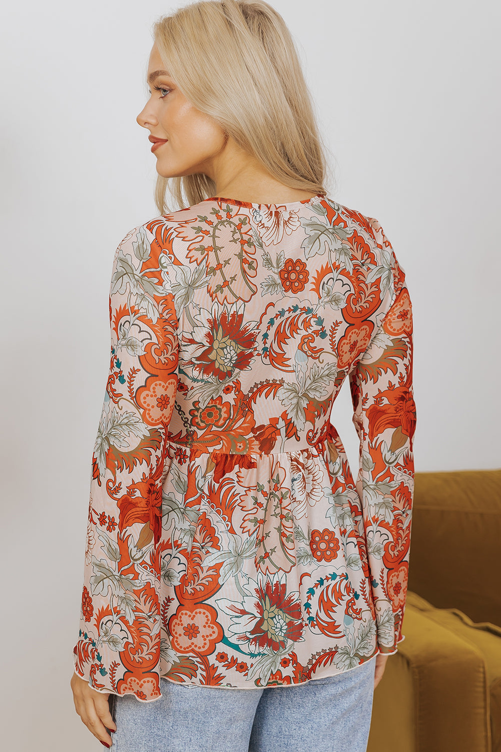 Chemisier orange à imprimé floral et col en V *-A WOMAN WE LOVE
