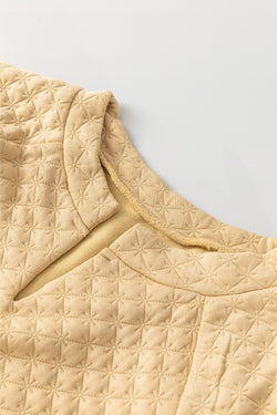 Khaki long-sleeved quilted top with split collar