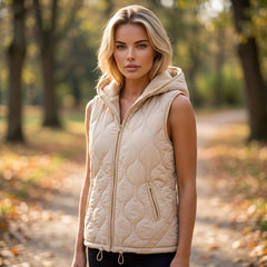 Veste sans manches matelassée beige doublée de polaire