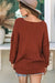 Large textured sweater with a flood of the color of the color of a plain color Gold Flame