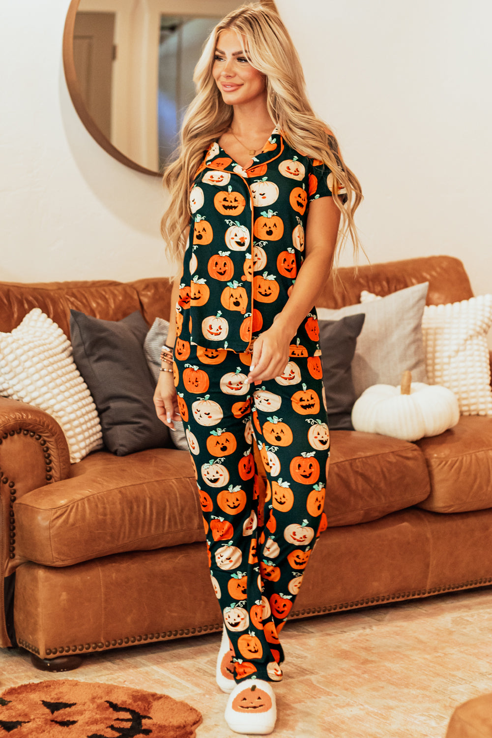 Ensemble pyjama chemise à manches courtes à motif d'Halloween orange-A WOMAN WE LOVE