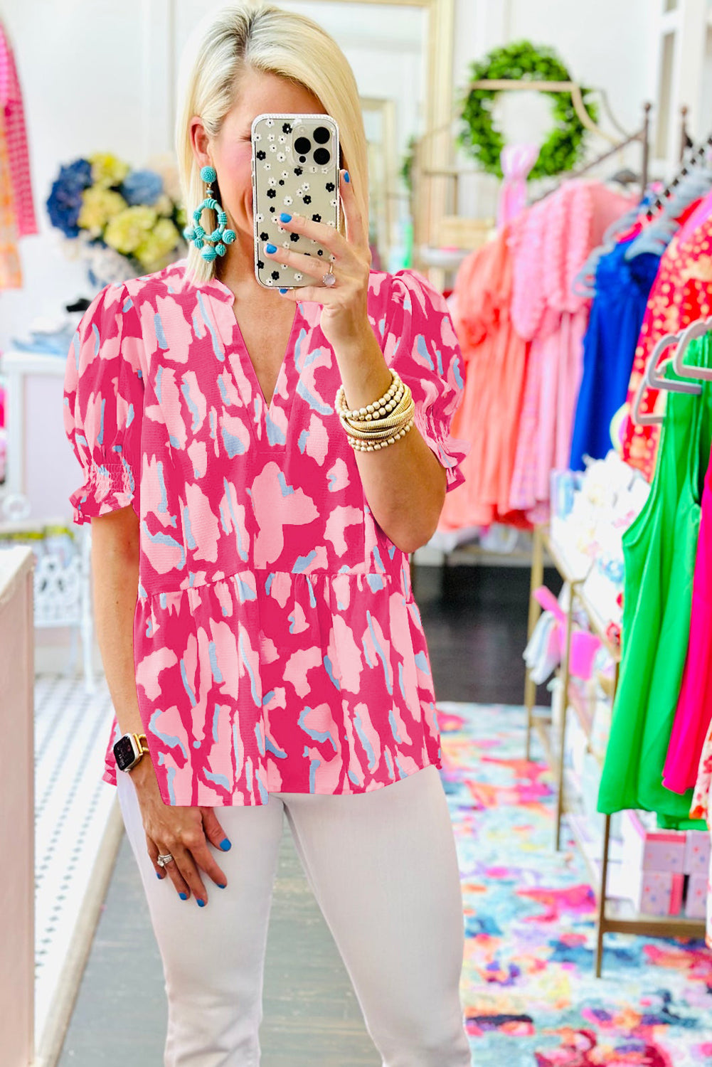 Rose Abstract Print Blouse à manches bouffantes smockée