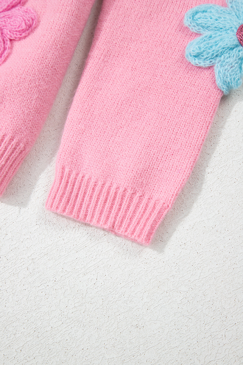 Cardigan boutonné rose à motif floral *-A WOMAN WE LOVE