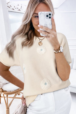 High knitted with short sleeves with beige flowers