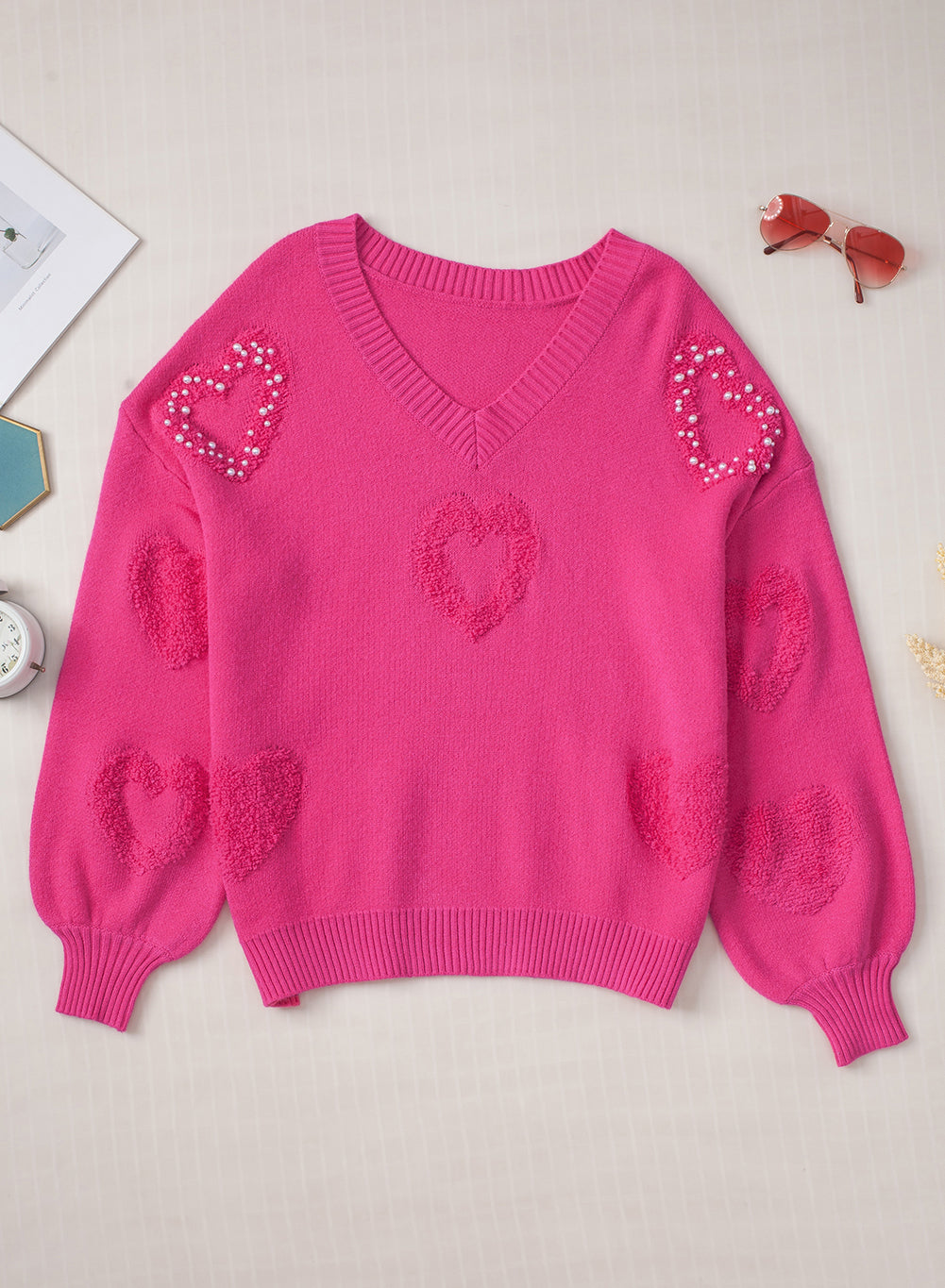 Rose Red Pearl abbellito Fuzzy Hearts v Neck Miciter