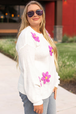 Pull en tricot blanc à épaules tombantes et fleurs au crochet de grande taille