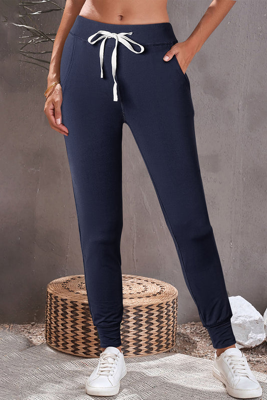 Taille mit Marineblauen Drawess Tailled Joggers