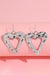 Pendientes blancos en forma de Valentine Hollow