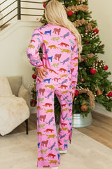 Ensemble pyjama chemise et pantalon rose à imprimé guépard-A WOMAN WE LOVE