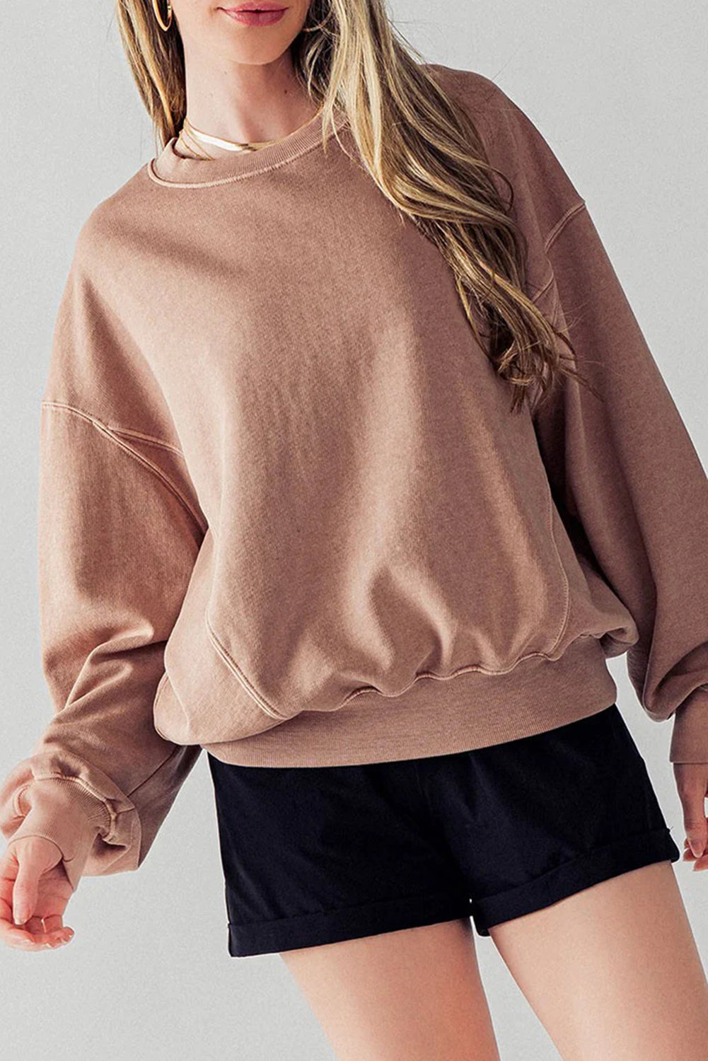 Kastaniennuss freiliege Nahtschläuche Drop Schulter -Sweatshirt