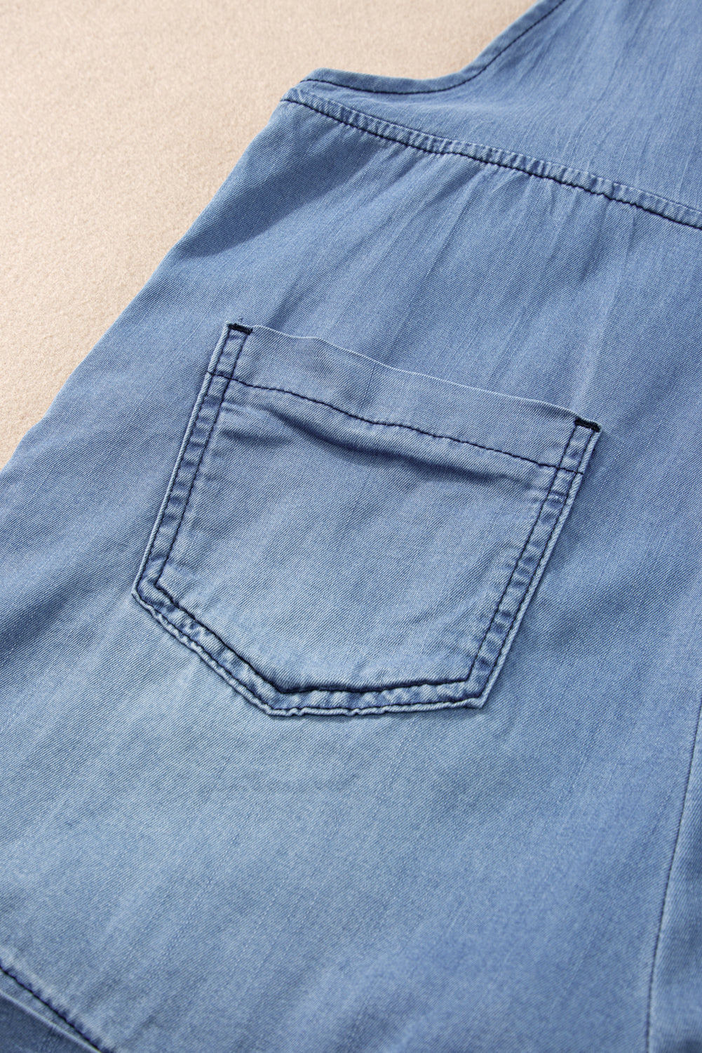 Hellblaues Grommet Krawattengurte Freizeit Denim Strampler