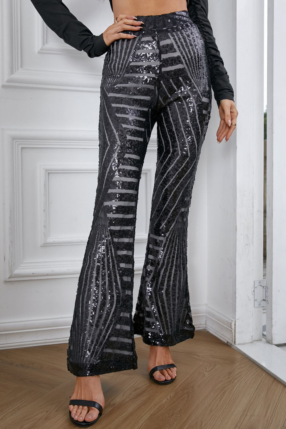 Pantalon à jambes larges à paillettes noires