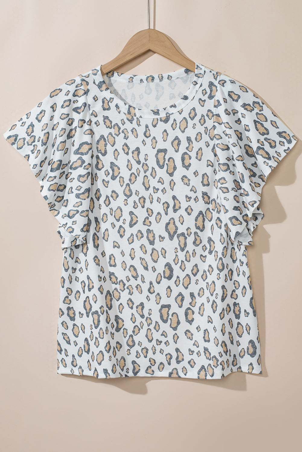Leopardo de estampado alto blanco con mangas de mariposa